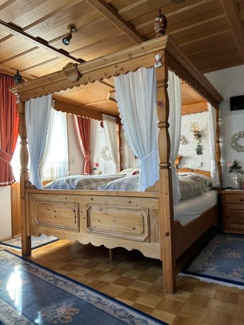 ホテル Haus Wessel ケルン エクステリア 写真