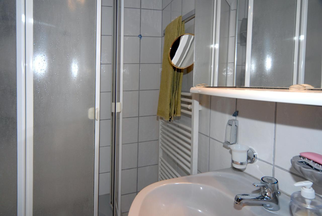 ホテル Haus Wessel ケルン エクステリア 写真
